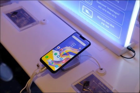 Zenfone 5Z với nhiều tính năng nổi bật