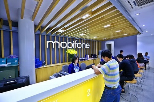 MobiFone Giữ chân thuê bao bằng chất lượng phục vụ