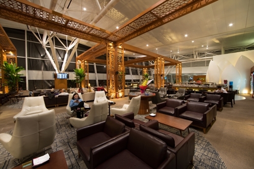 Khách hàng Viettel được “check in” phòng chờ hạng thương gia không hạn chế