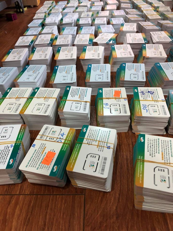 Bộ Thông tin và Truyền thông yêu cầu lãnh đạo nhà mạng nghiêm túc chấn chỉnh, khắc phục, không để tái diễn tình trạng bán sim rác trên thị trường.