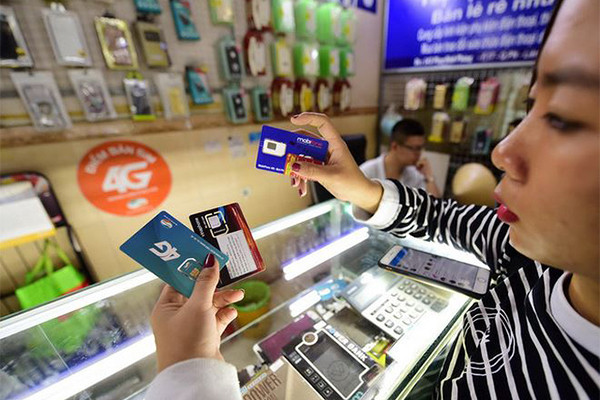 Bộ TT&TT cho hay, lần thanh tra, kiểm tra trên diện rộng này sẽ xử lý mạnh tay với các đại lý đăng ký hàng loạt SIM rồi bán ra thị trường.