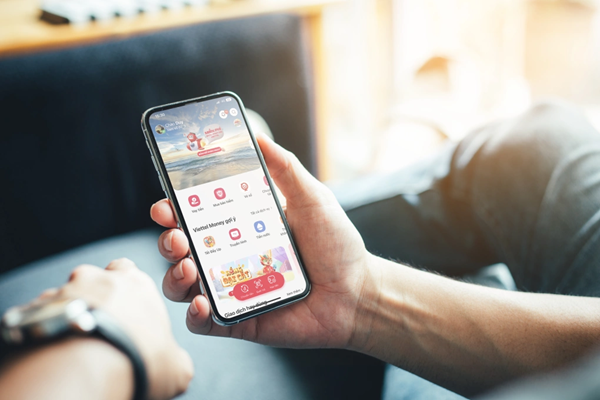 Giao diện Viettel Money cung cấp hơn 350 dịch vụ tài chính.